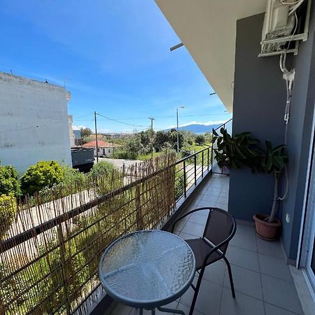 Vasiliki Apartments Нафпактос Экстерьер фото